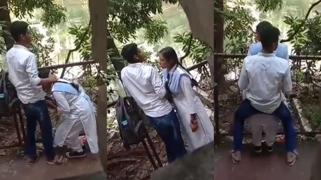 Bangladeshi School Lover Open Sex at Dhanmondi Lake Park