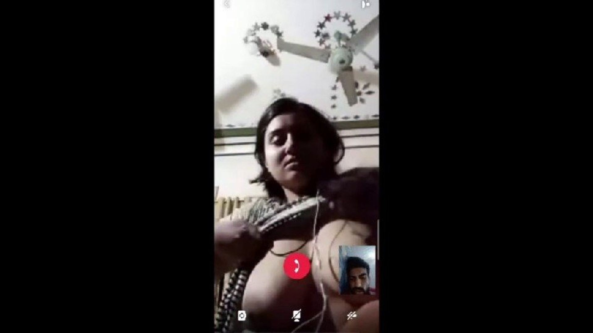 ⁣Beautiful Bigboob Bhabi Showing On Video Call